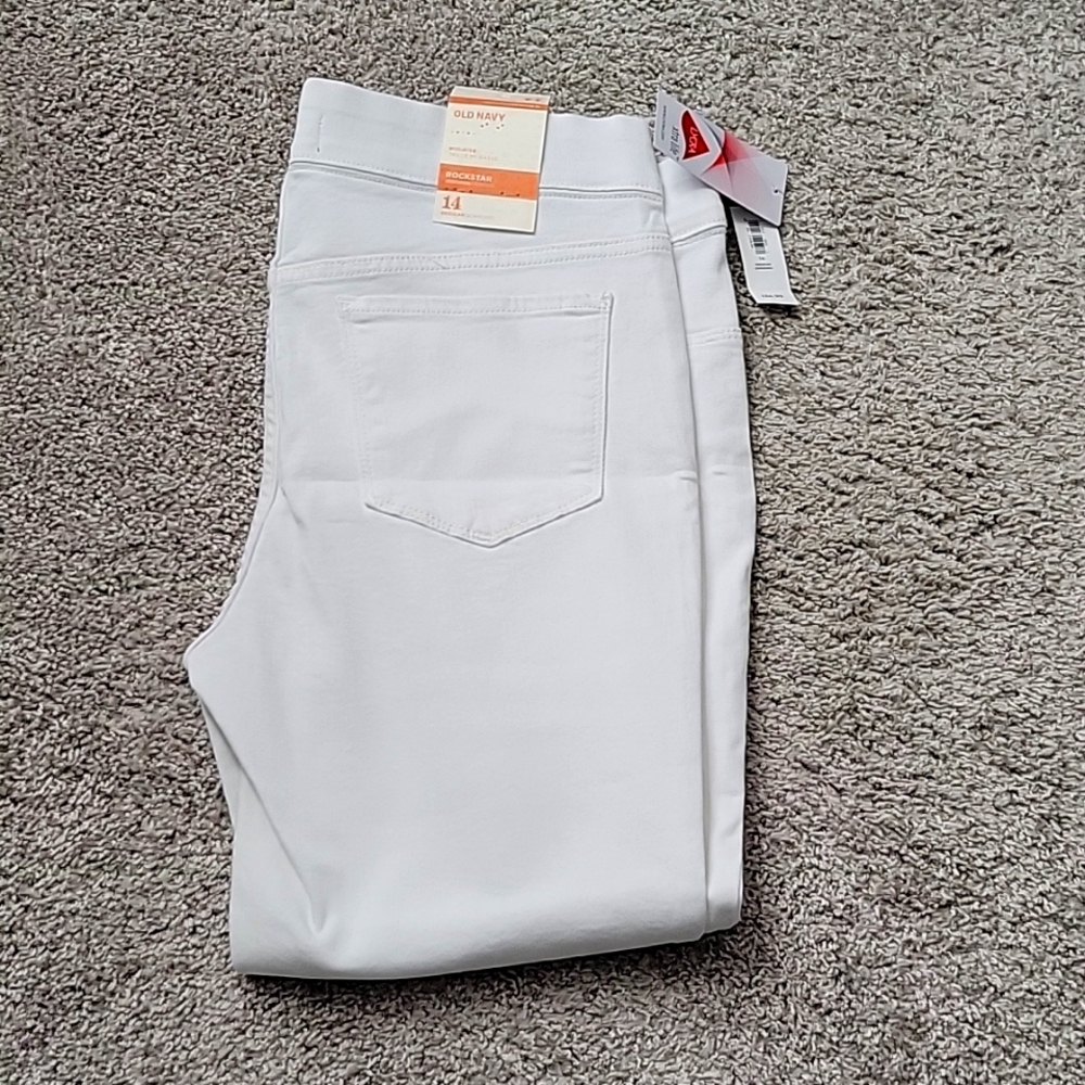 White old navy ankle length pull on jeans size 14